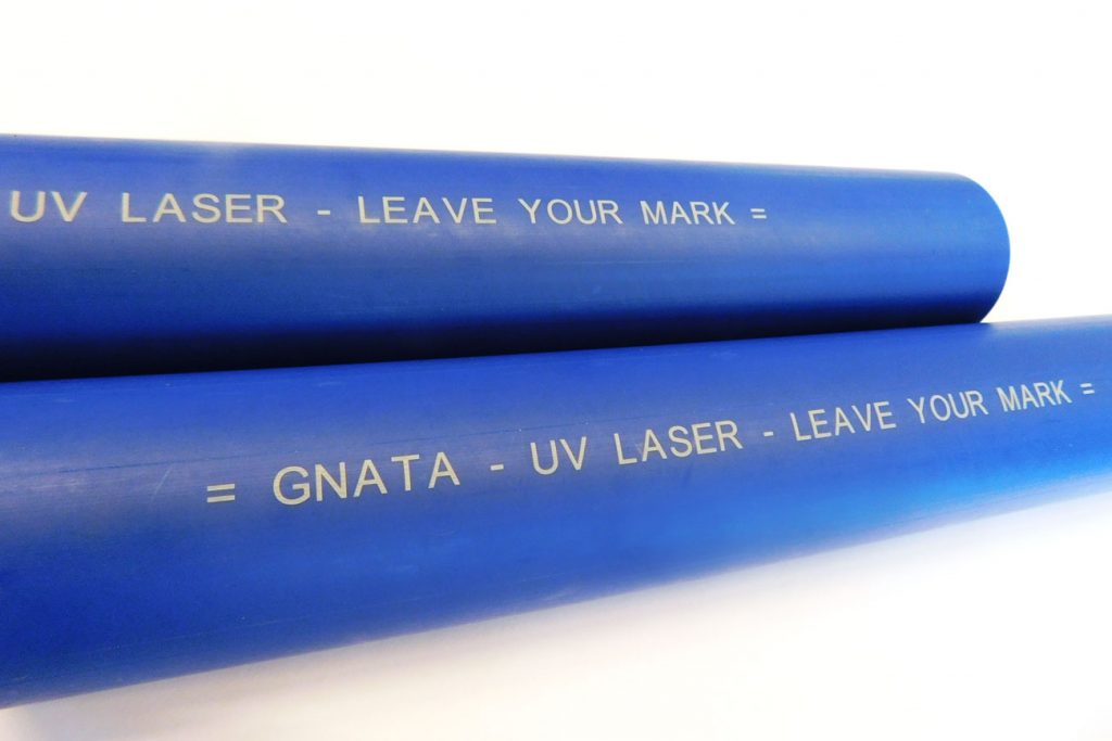 Colored marking obtained with ultraviolet laser on PEHD pipe.